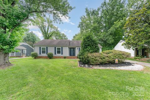 706 Hammermill Court Charlotte NC 28270