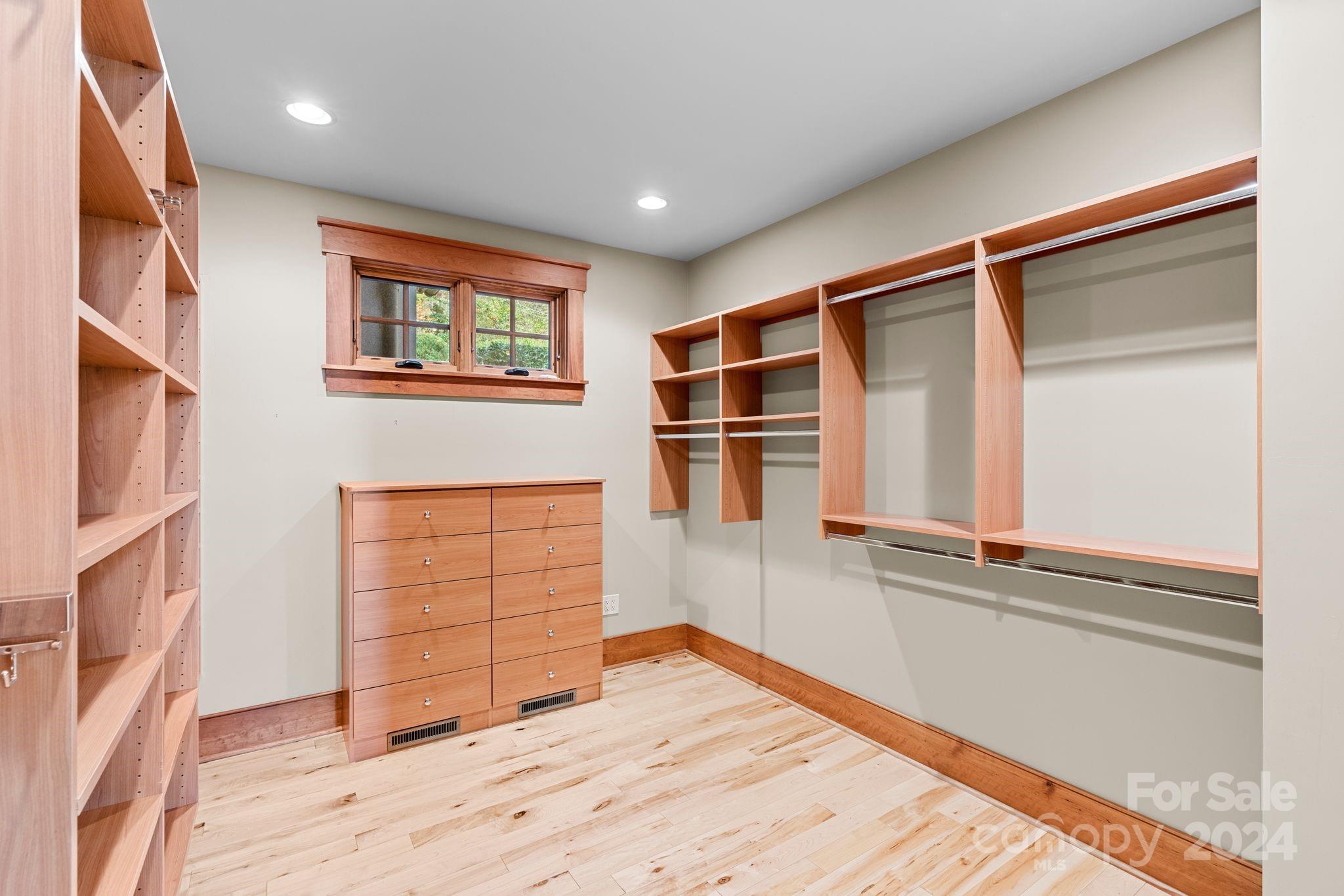 Brights Creek - Residential