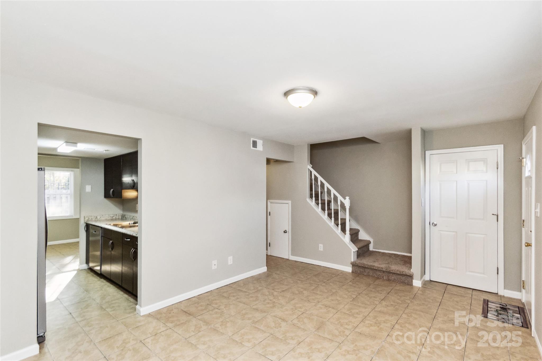 9464 Lexington Circle B
