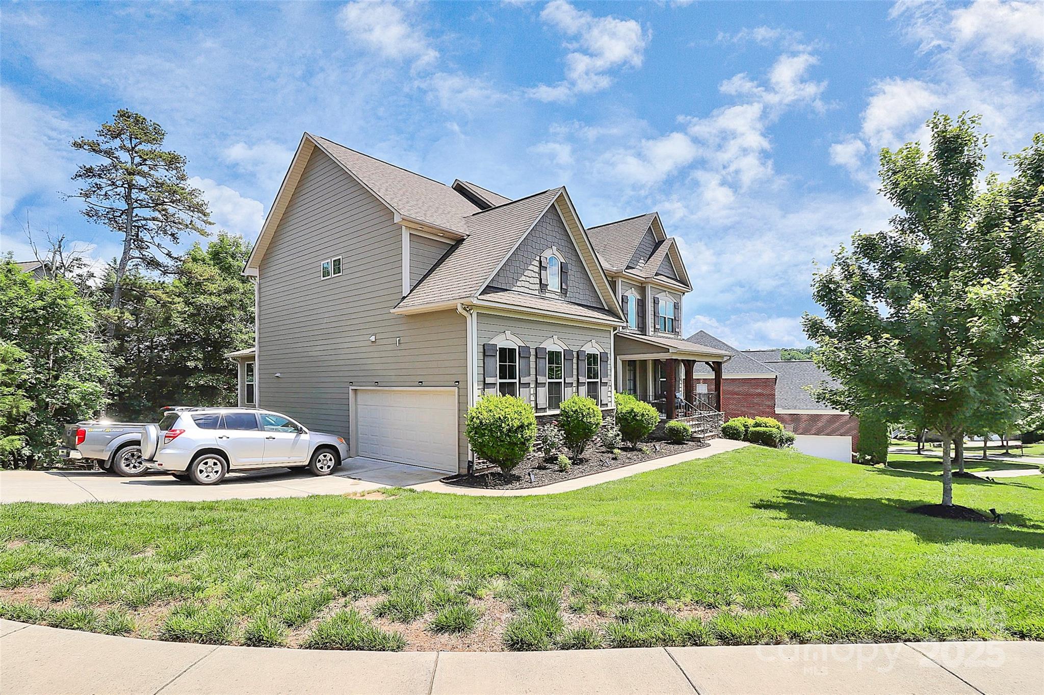 9011 Kensington Forest Drive