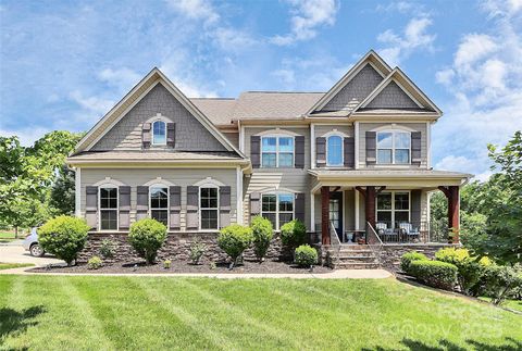 9011 Kensington Forest Drive Harrisburg NC 28075