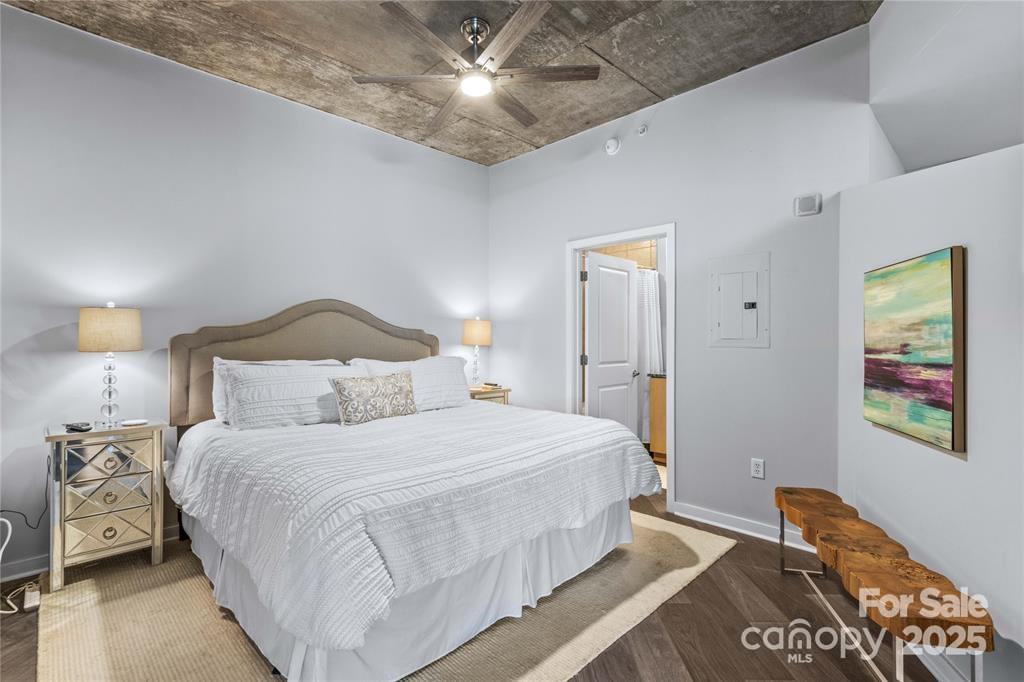 Avenue Condominiums - Residential