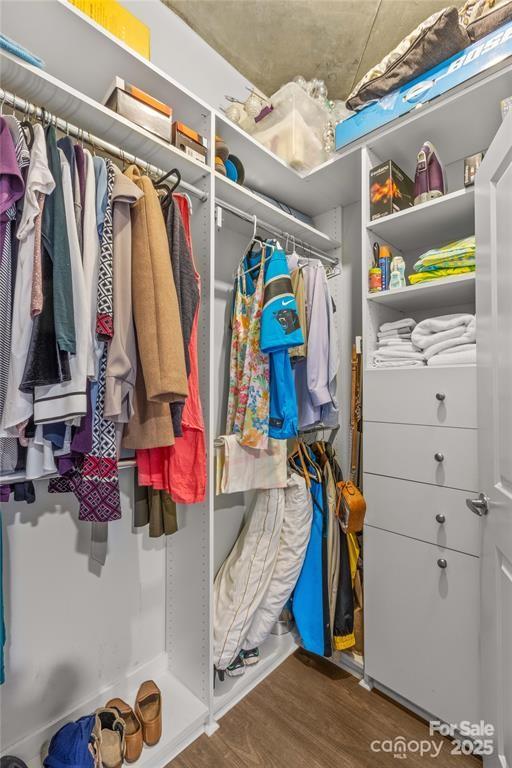 Avenue Condominiums - Residential