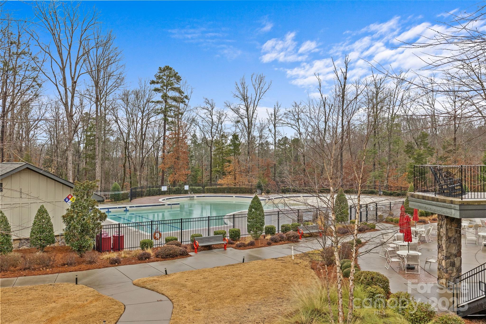 Tree Tops - Residential