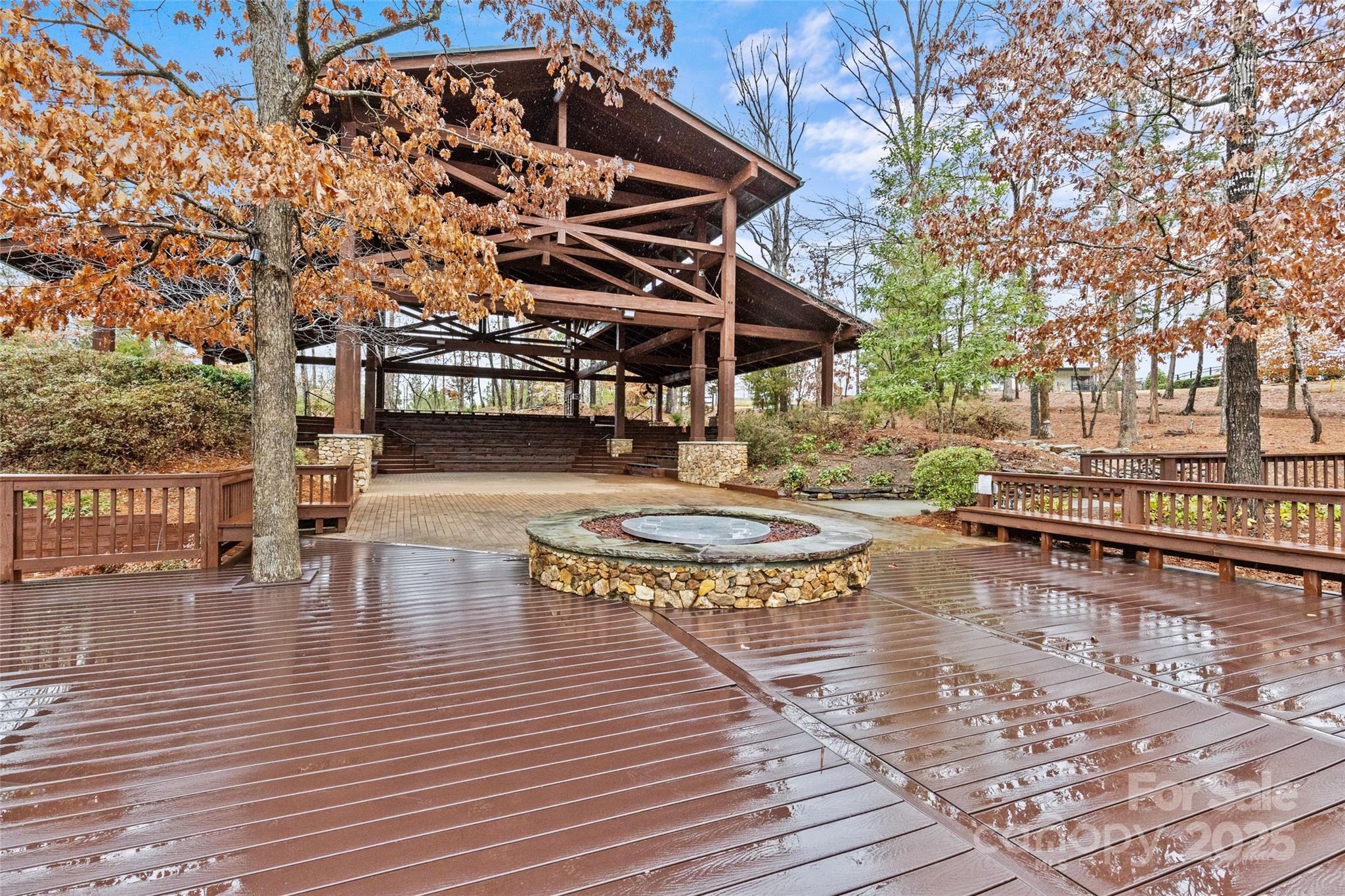 Tree Tops - Residential