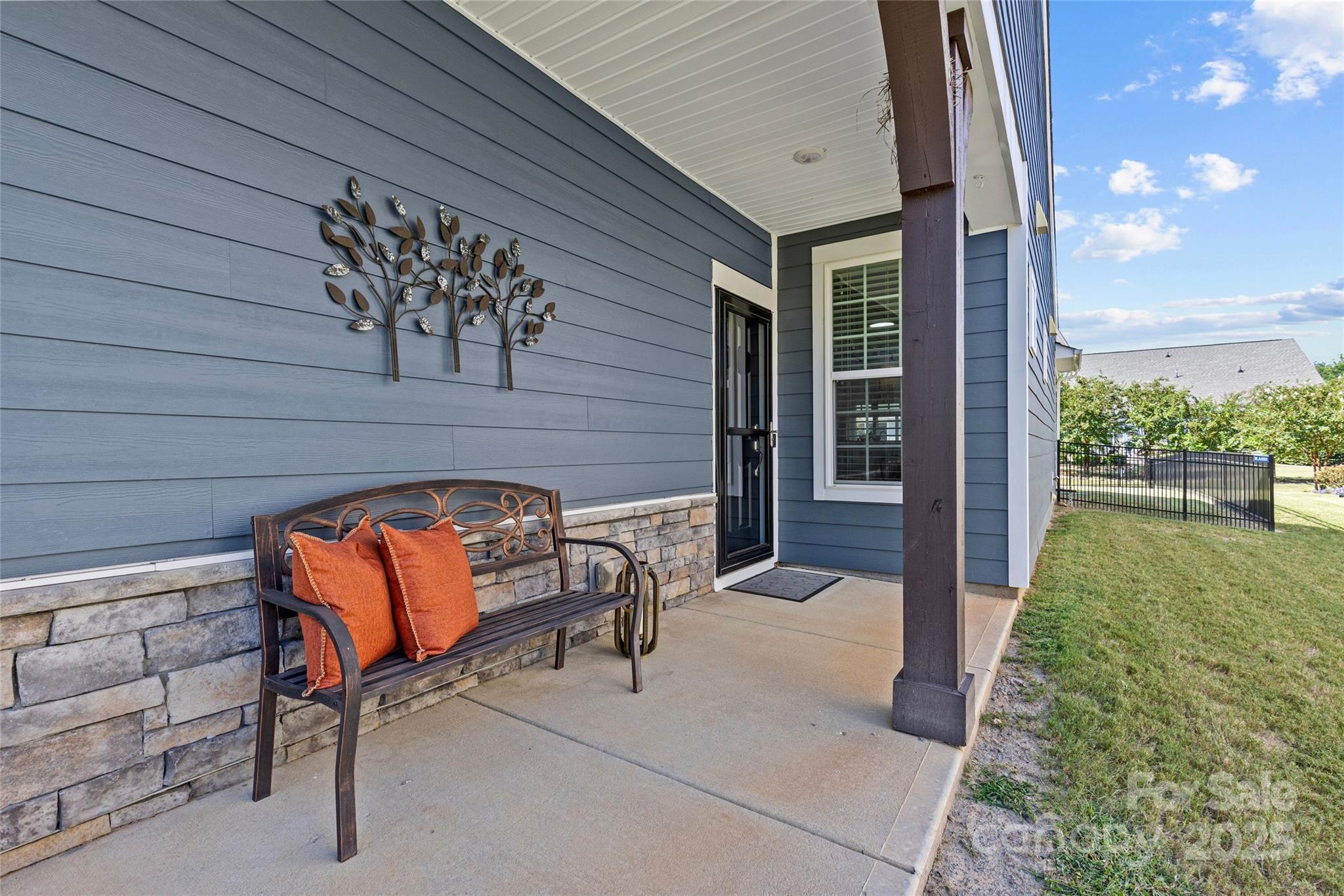 Tree Tops - Residential