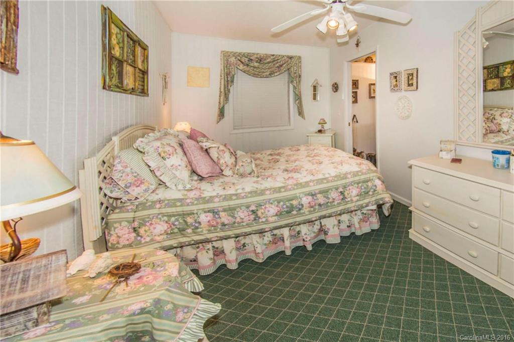 Shadow Woods - Residential