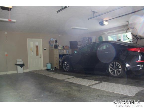 Oak Woods - Residential