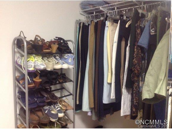 Oak Woods - Residential