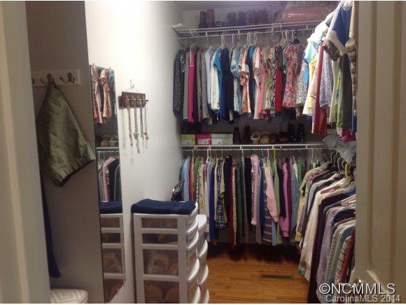 Oak Woods - Residential