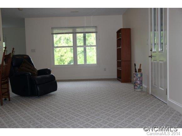 Oak Woods - Residential