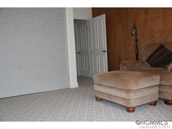 Oak Woods - Residential