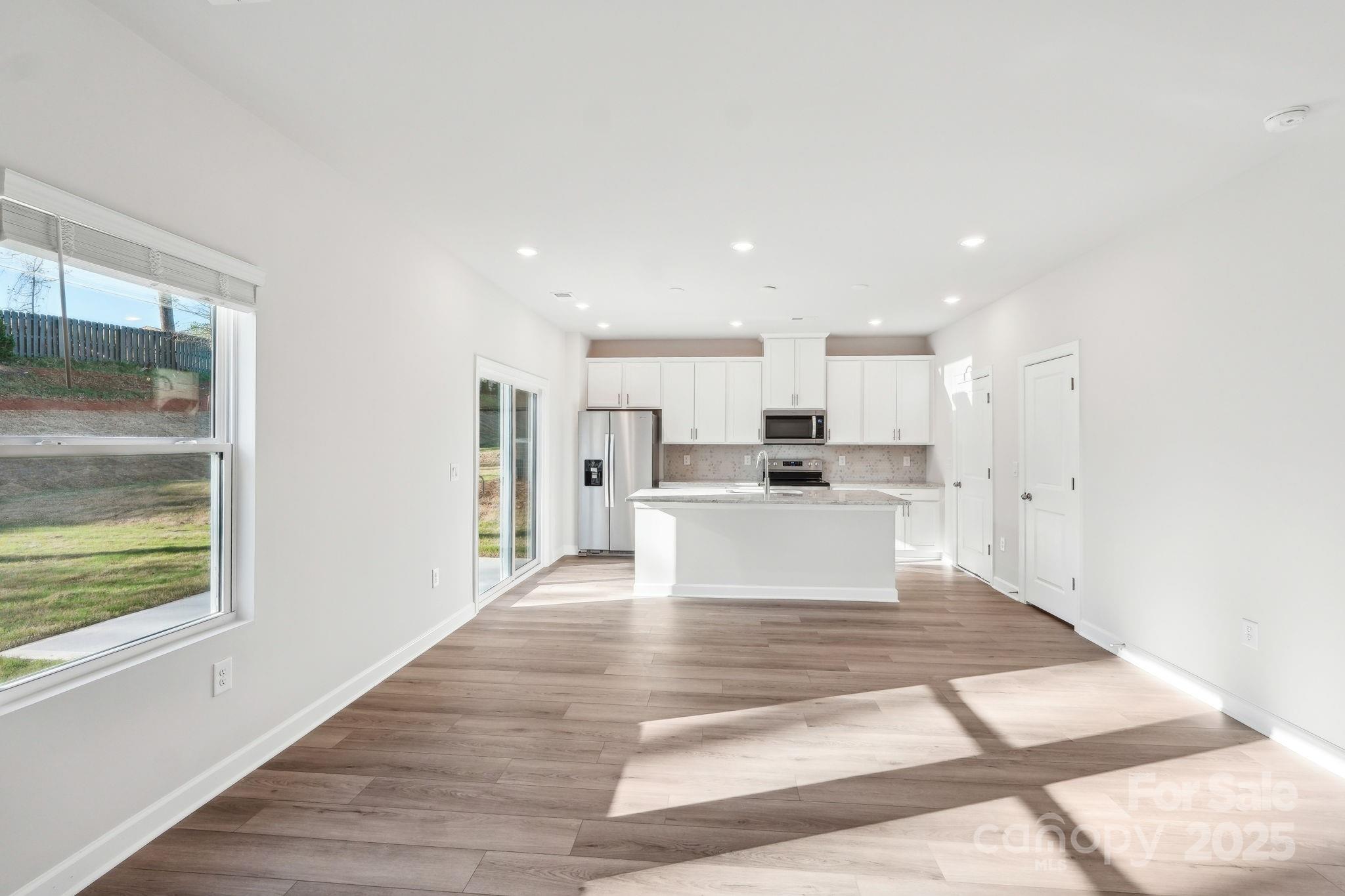 125 Canoga Avenue