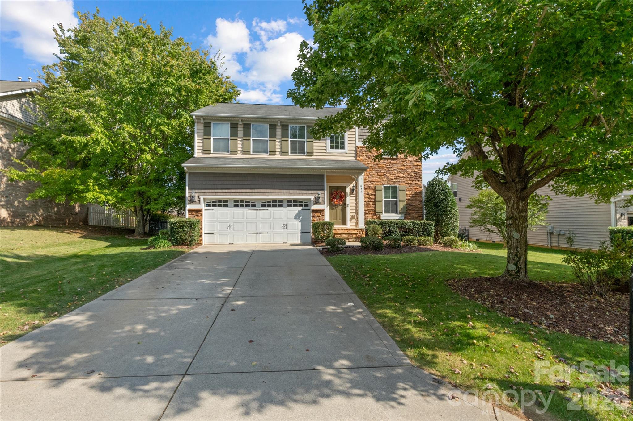 837 Lion Lane