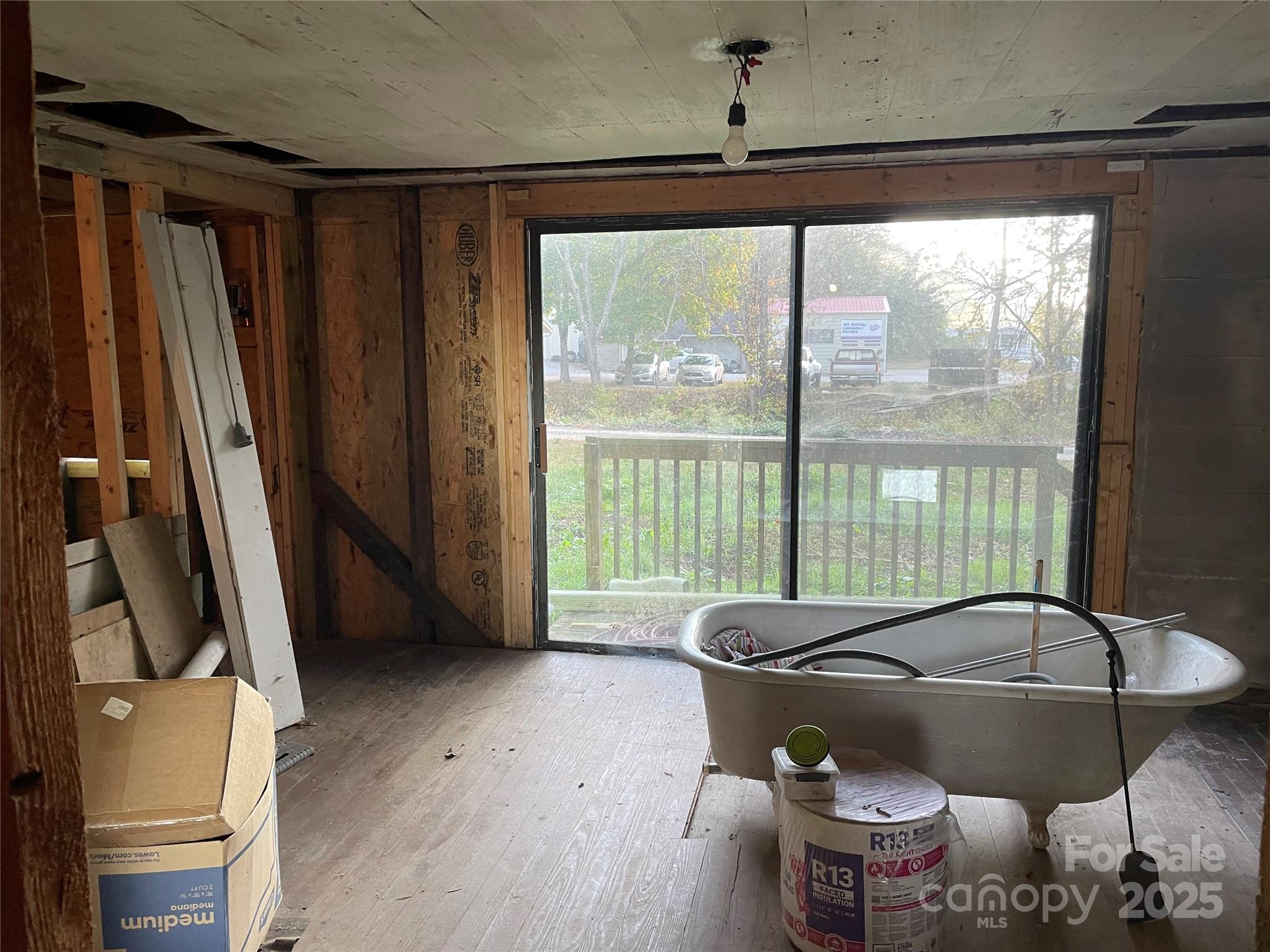 2884 Asheville Highway