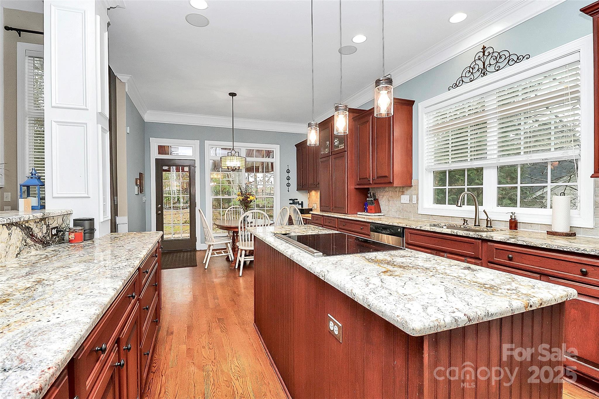 Lakeshore - Residential