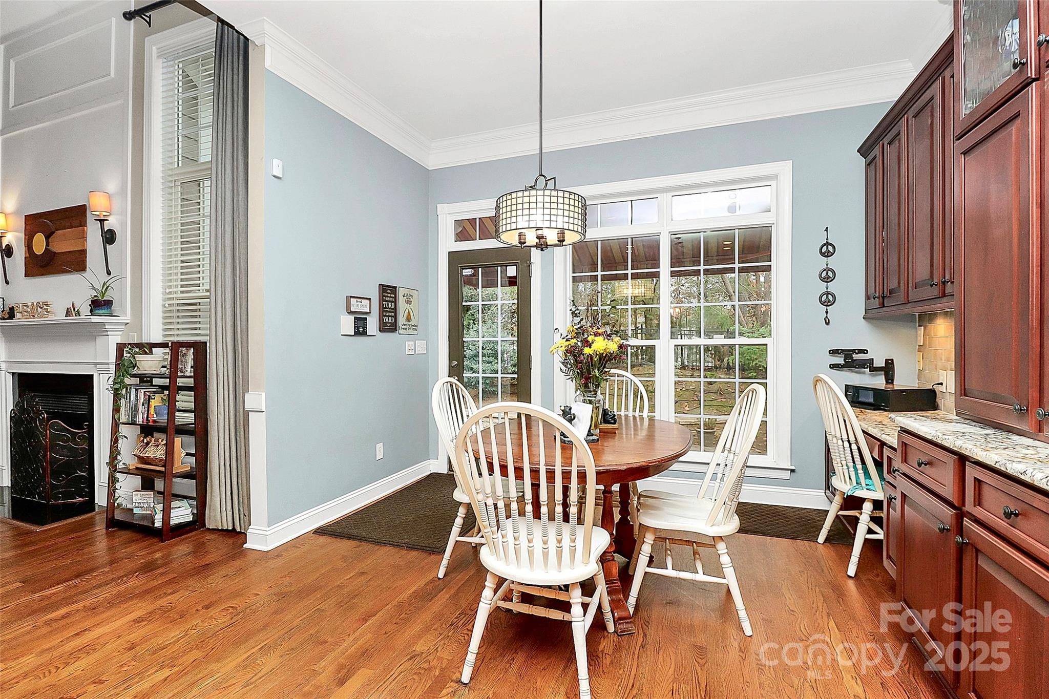 Lakeshore - Residential