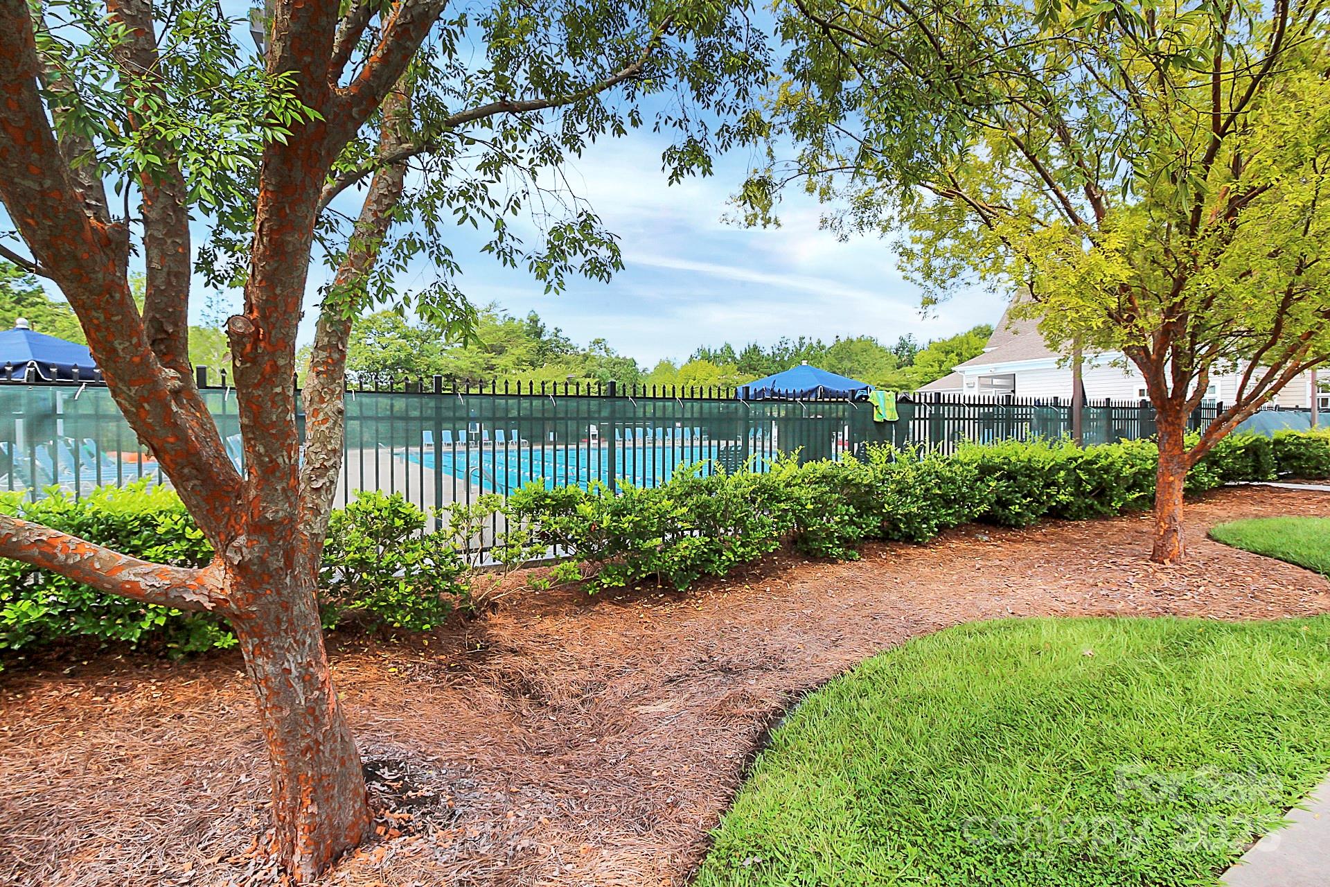 Lakeshore - Residential