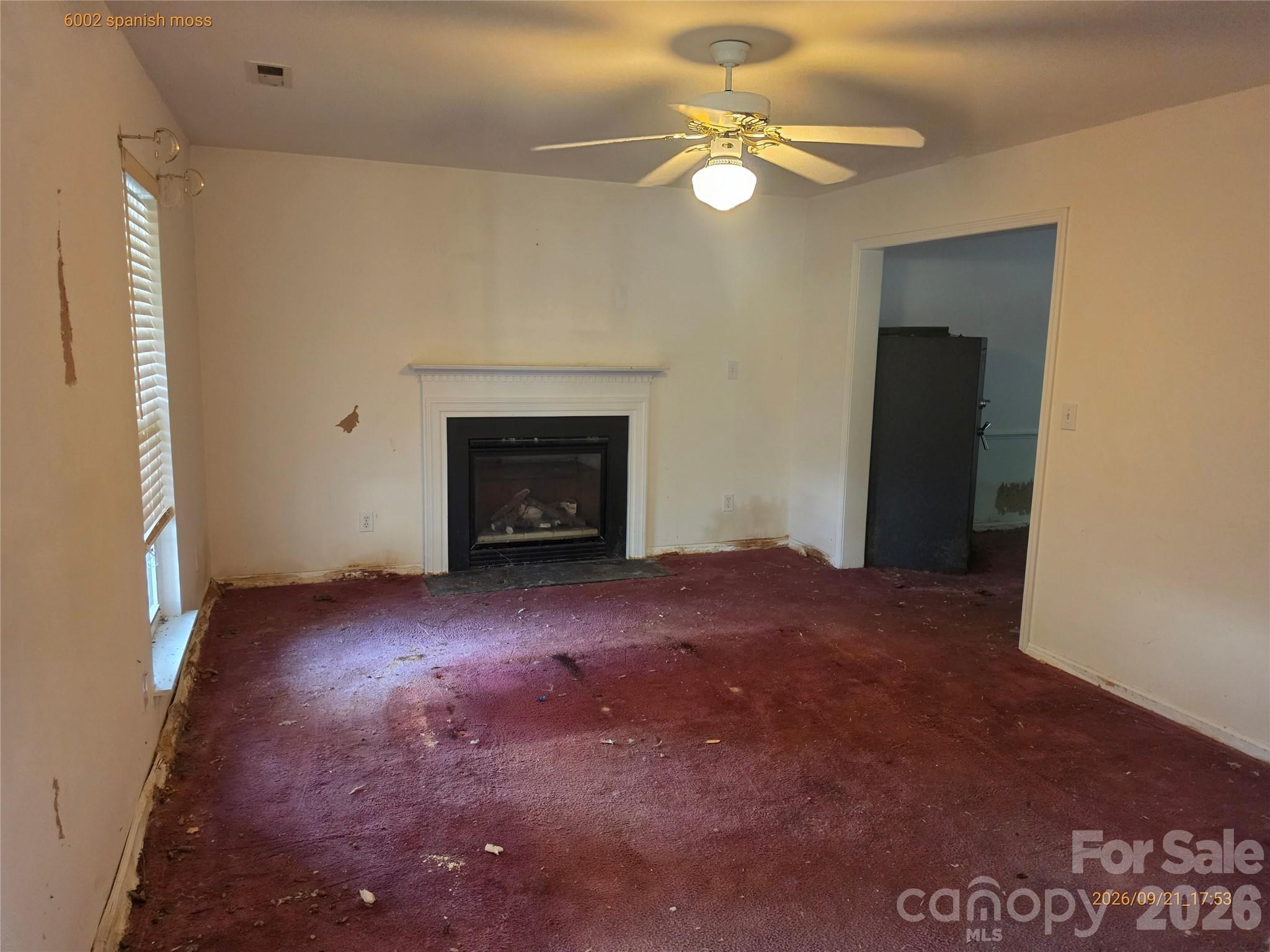 6002 Spanish Moss Lane