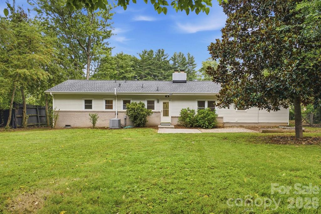 216 Lyndale Road