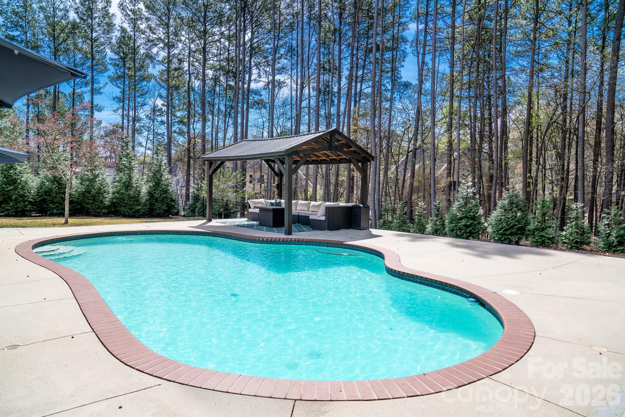 8022 Silver Jade Lane