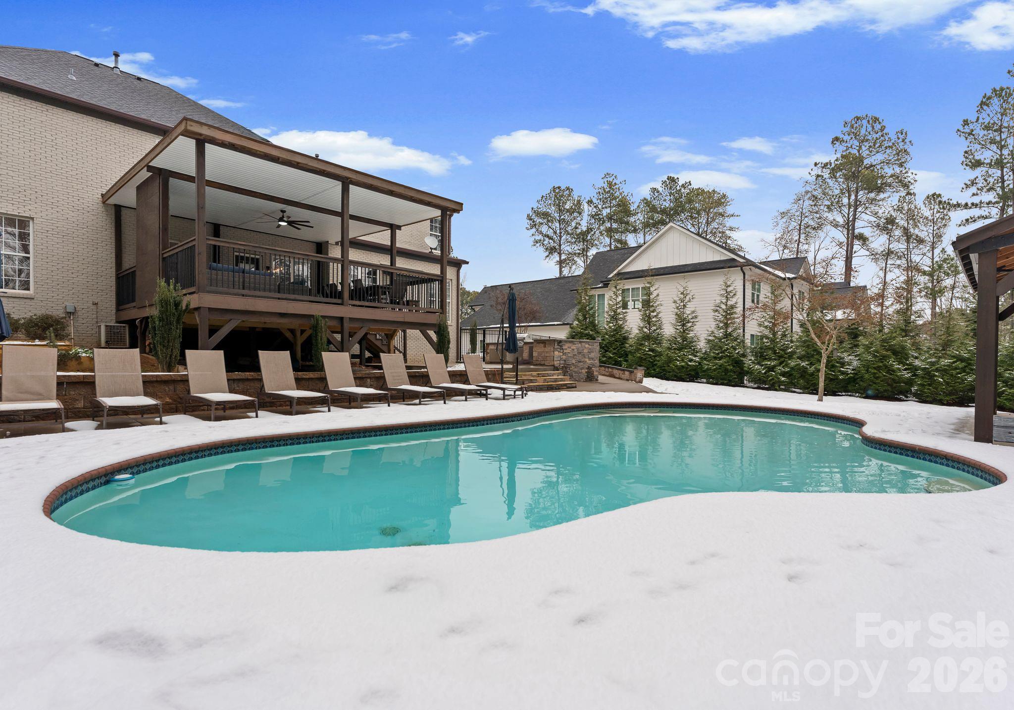 Sailview - Residential