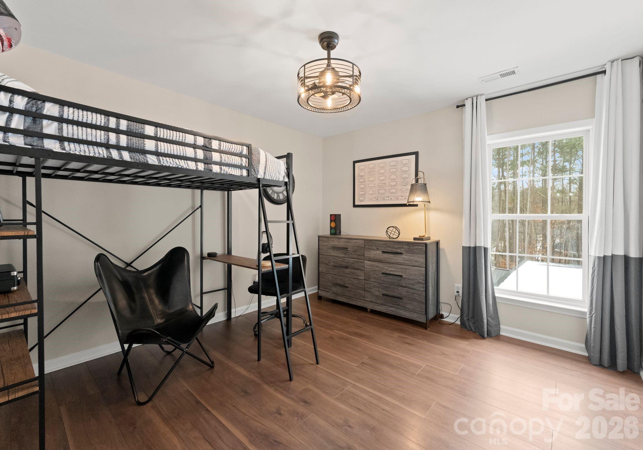 Sailview - Residential