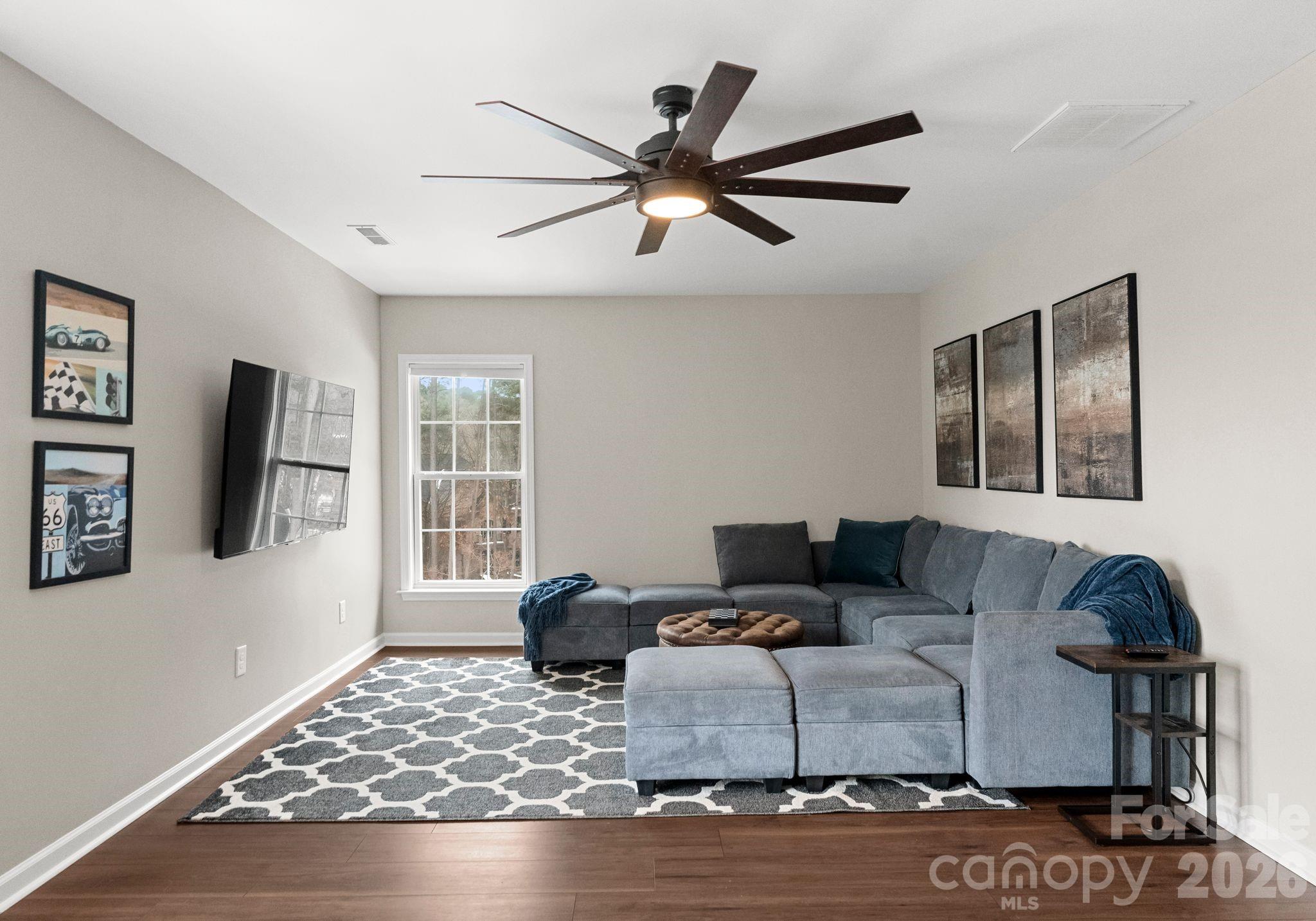 Sailview - Residential