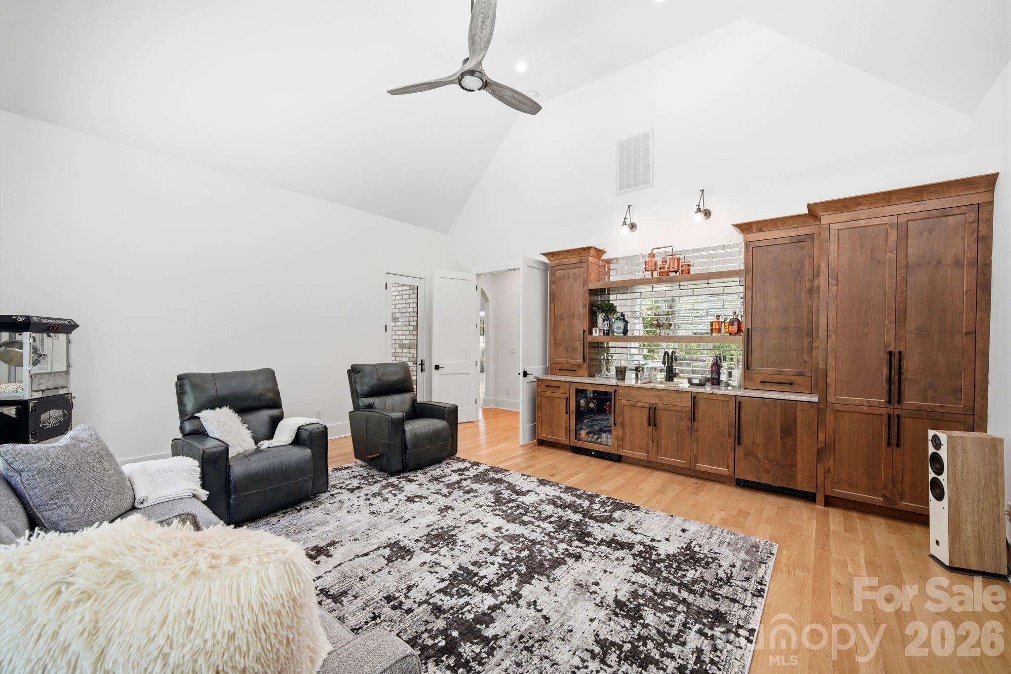 Riverchase Estates - Residential