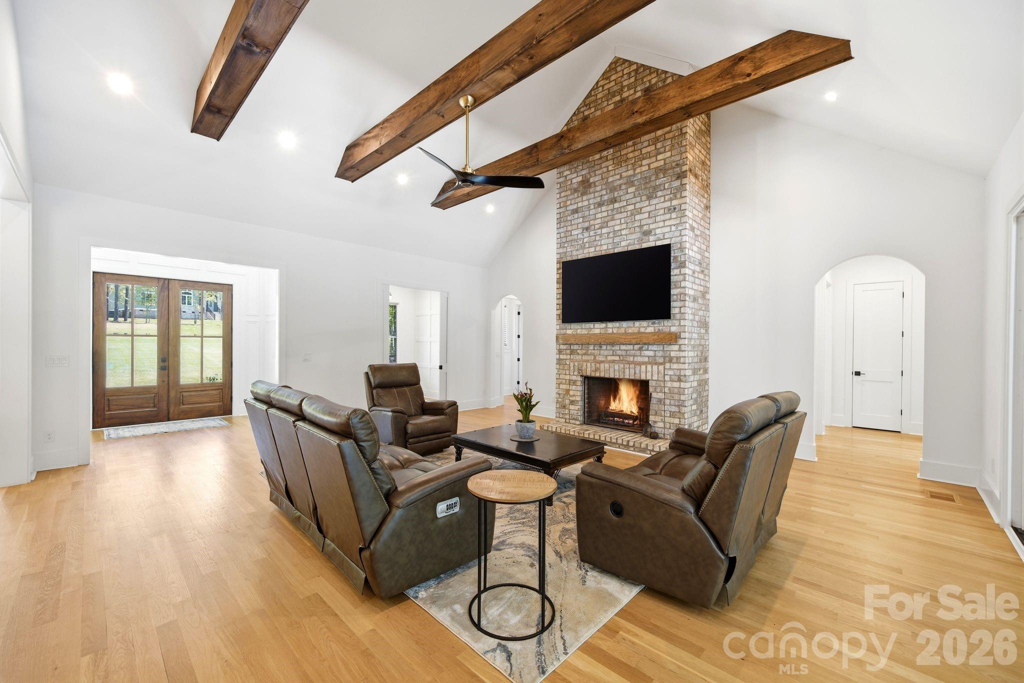 Riverchase Estates - Residential