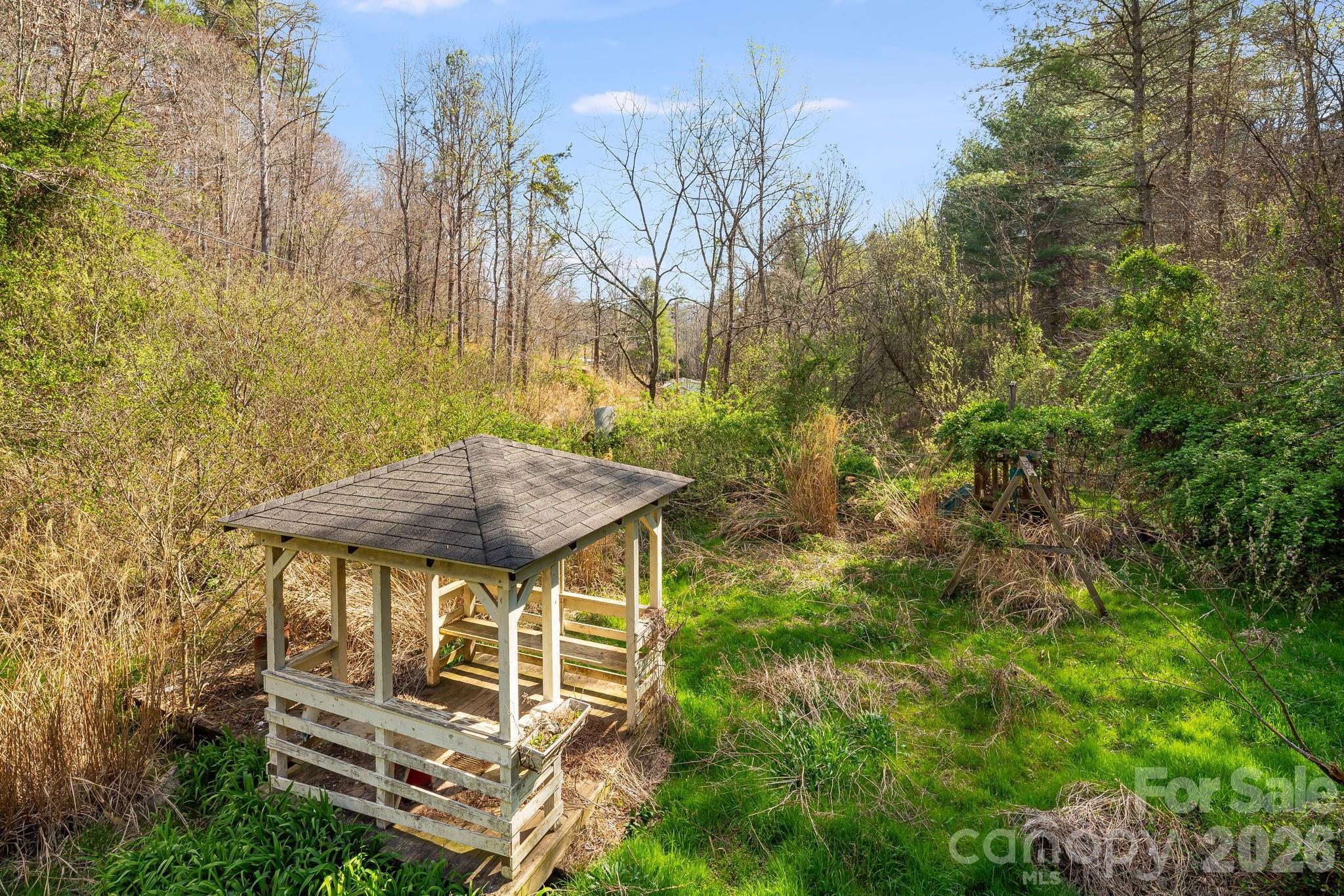 3903 NC Hwy 213 Highway