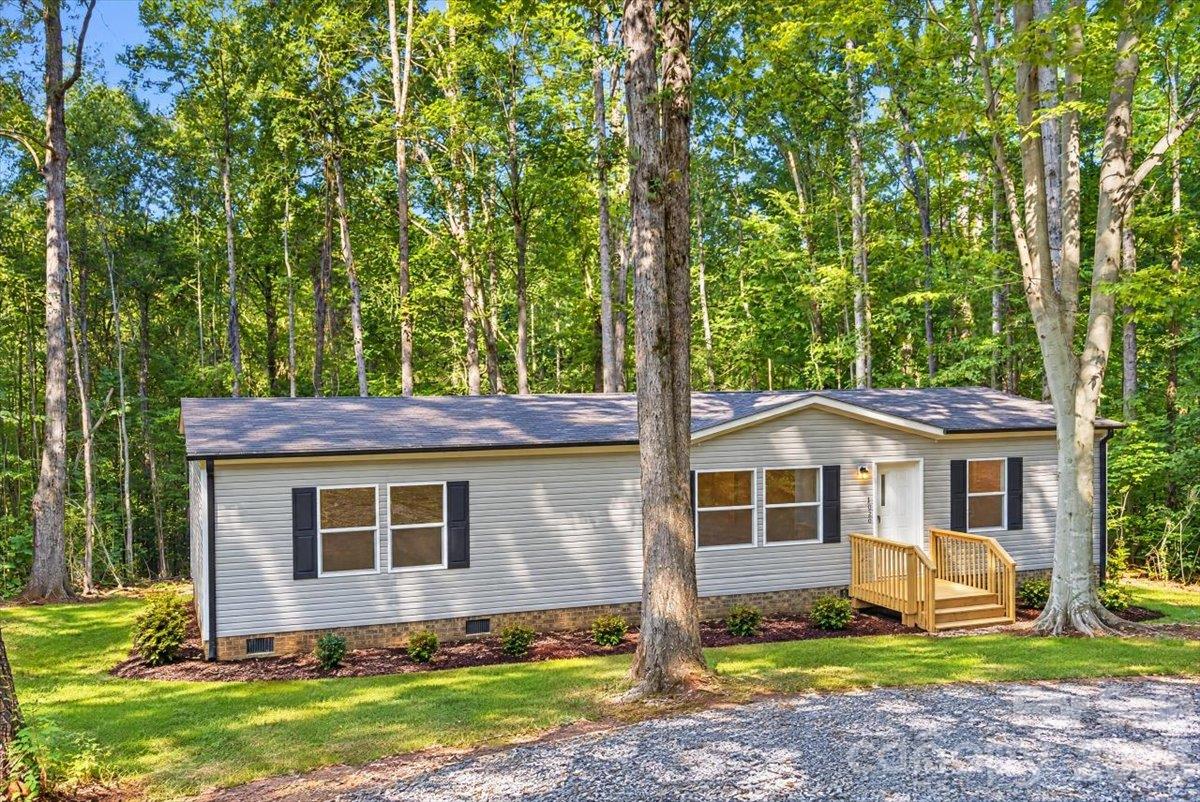 1020 Freedom Drive