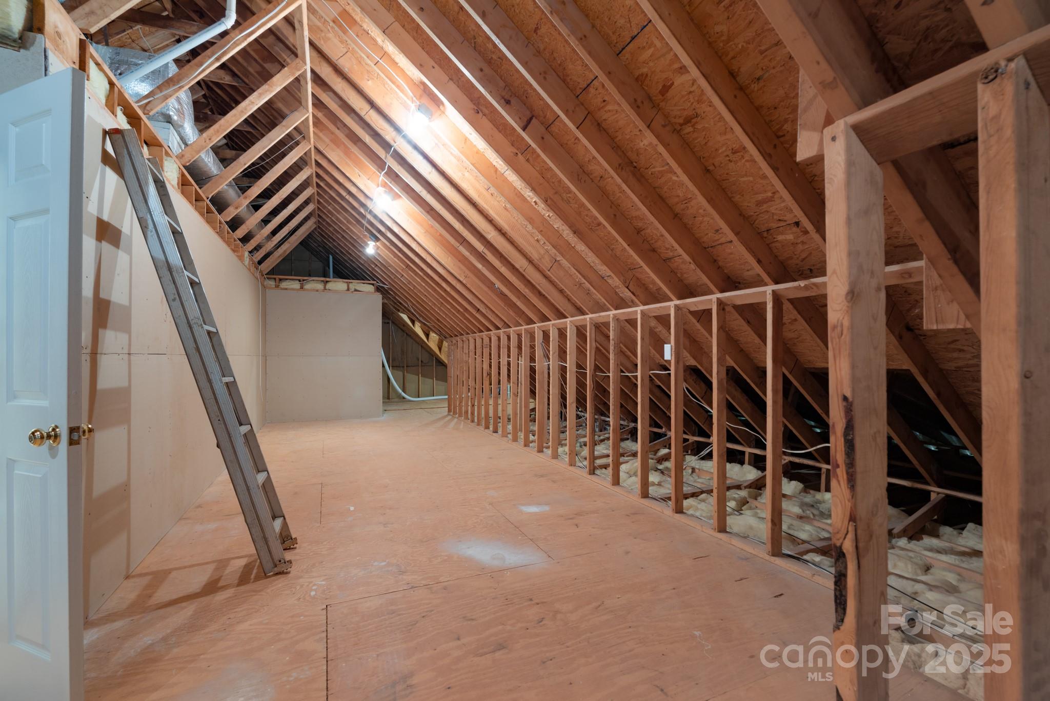 Meadow Lakes II - Residential