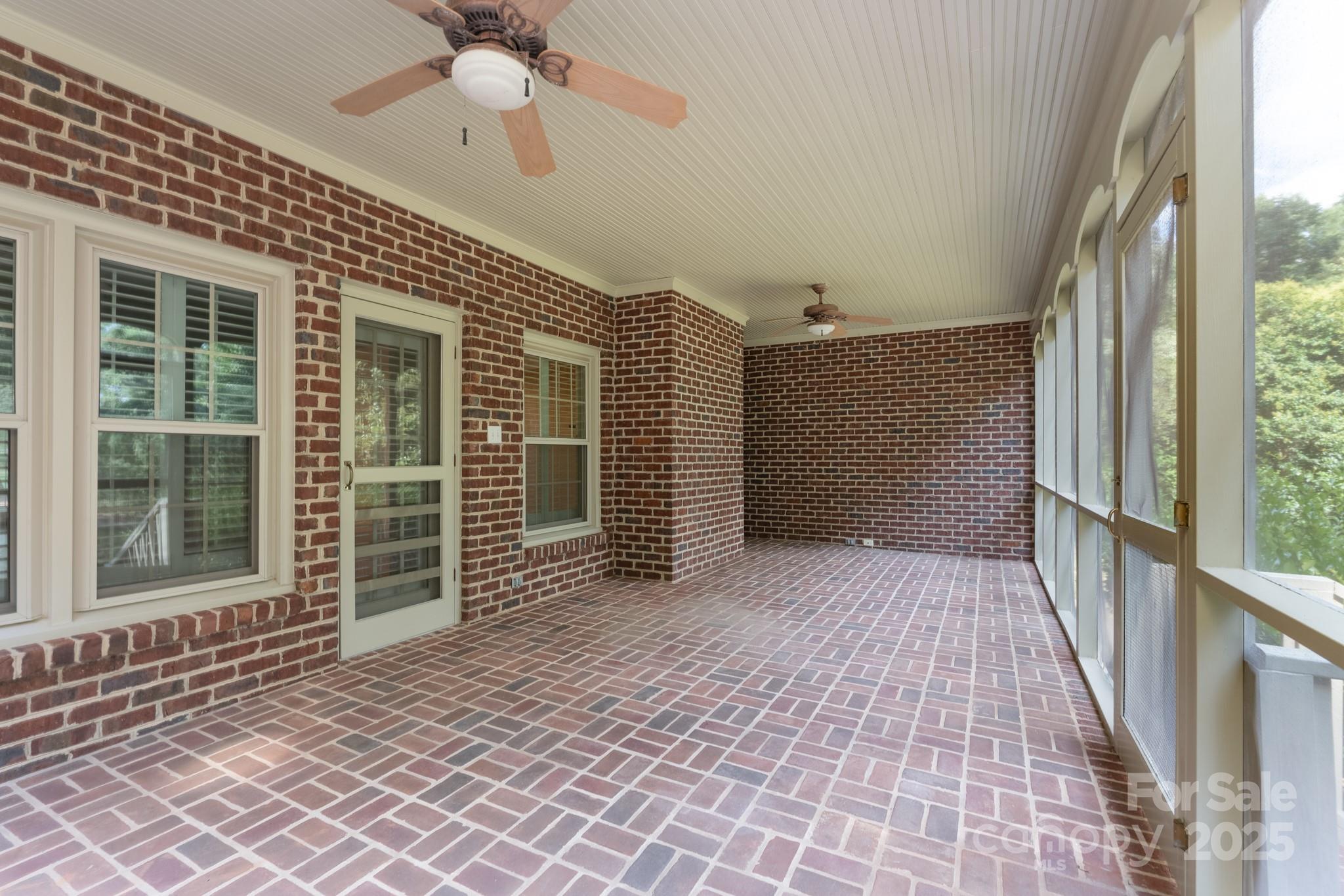 Meadow Lakes II - Residential