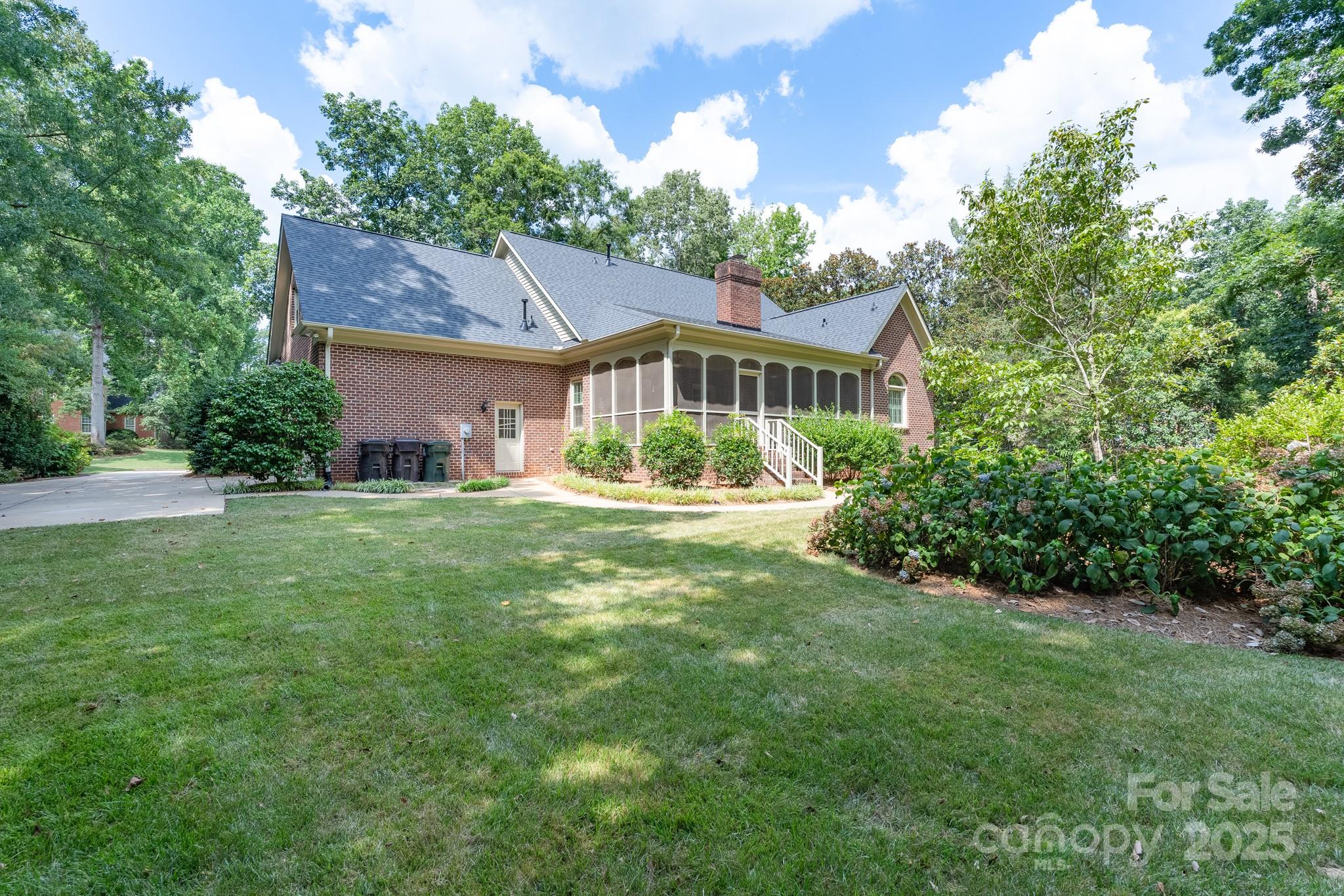 Meadow Lakes II - Residential