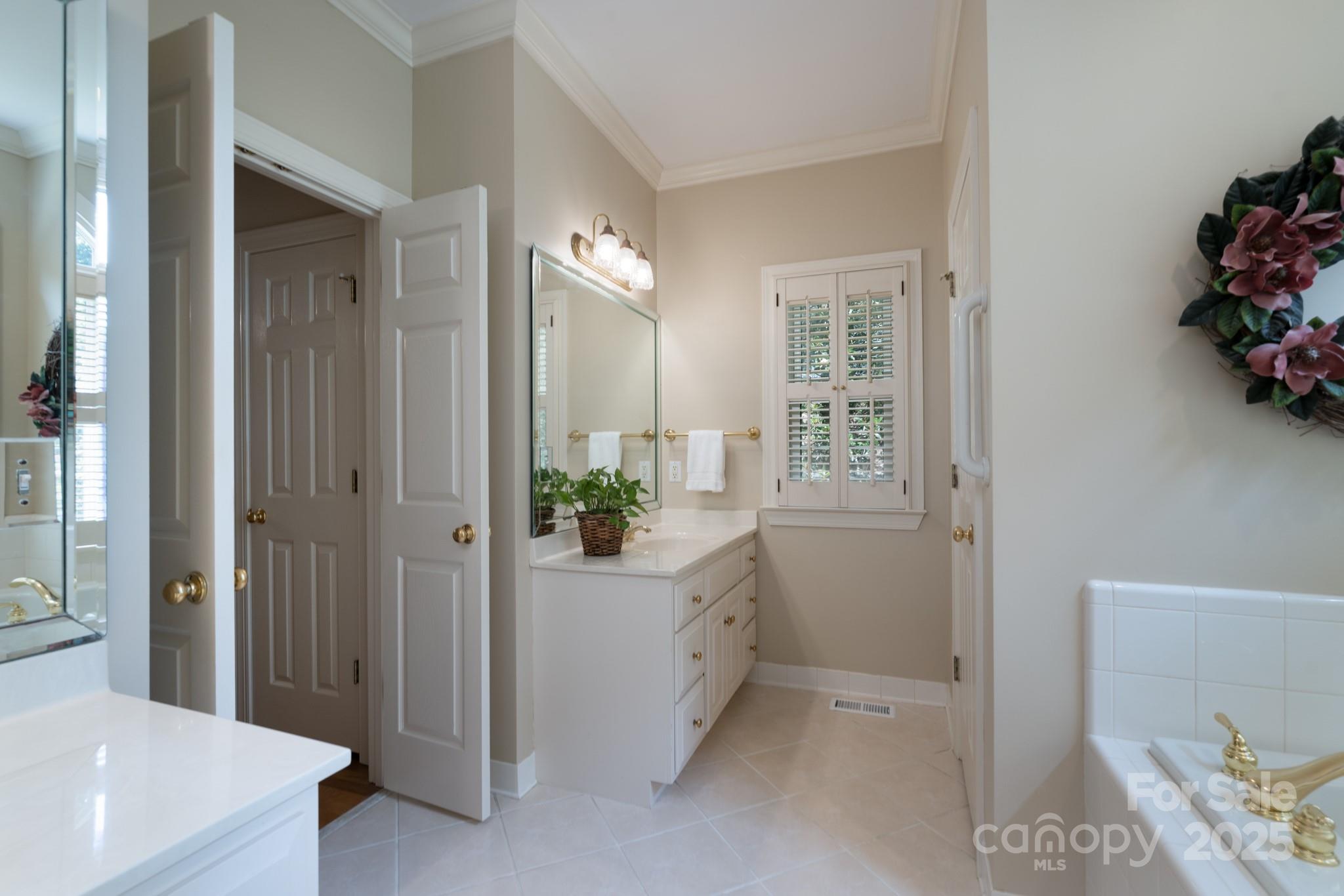 Meadow Lakes II - Residential