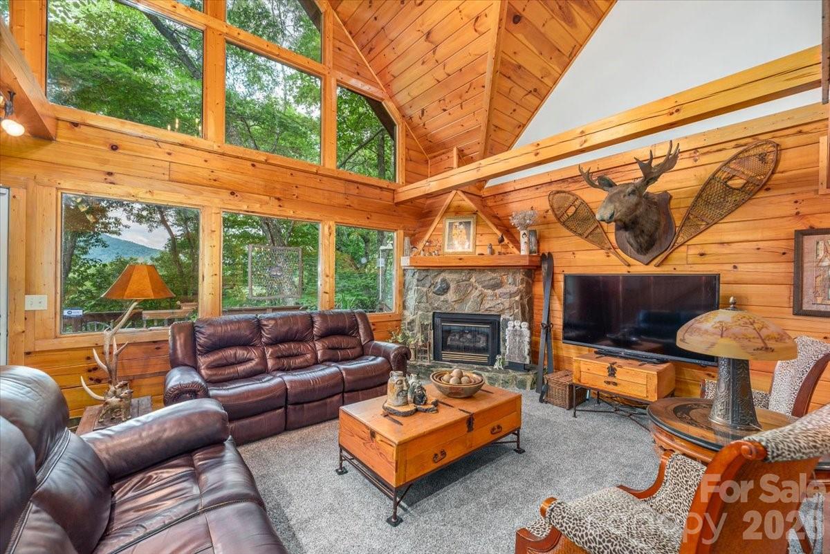 30 Rhododendron Drive