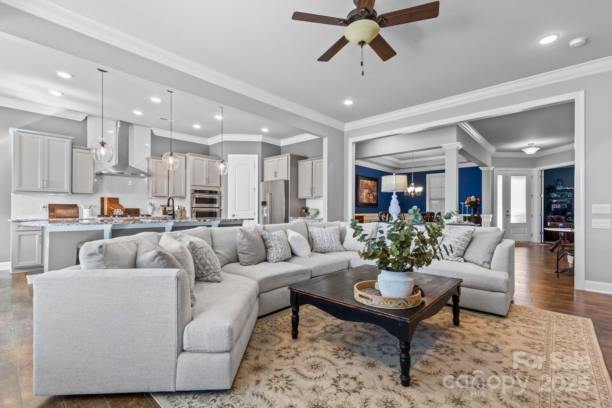 Queensbridge - Residential