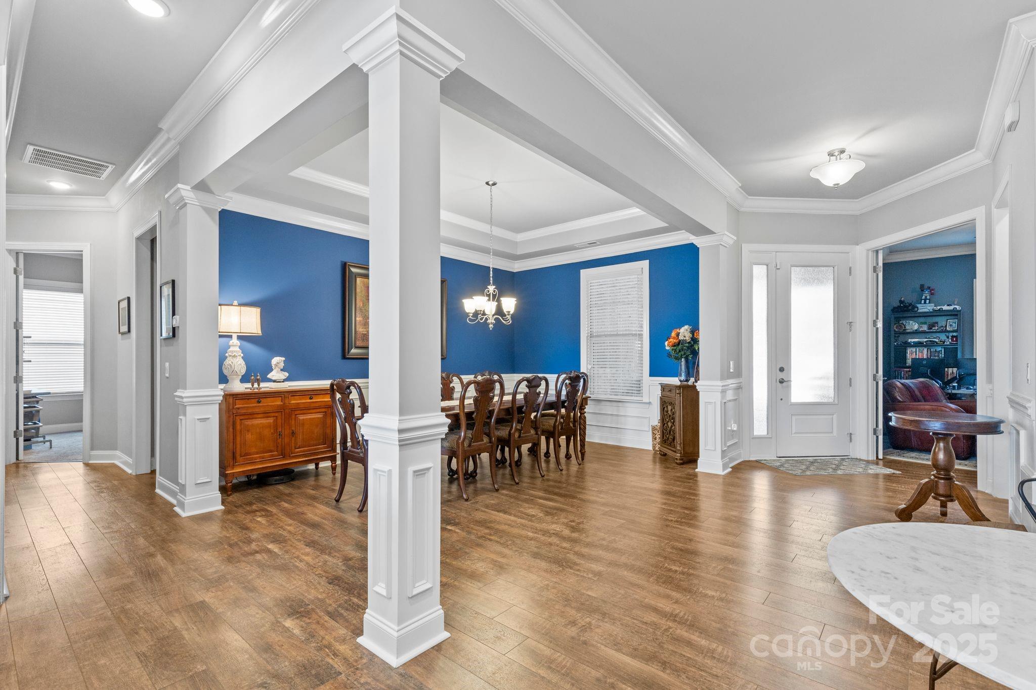 Queensbridge - Residential