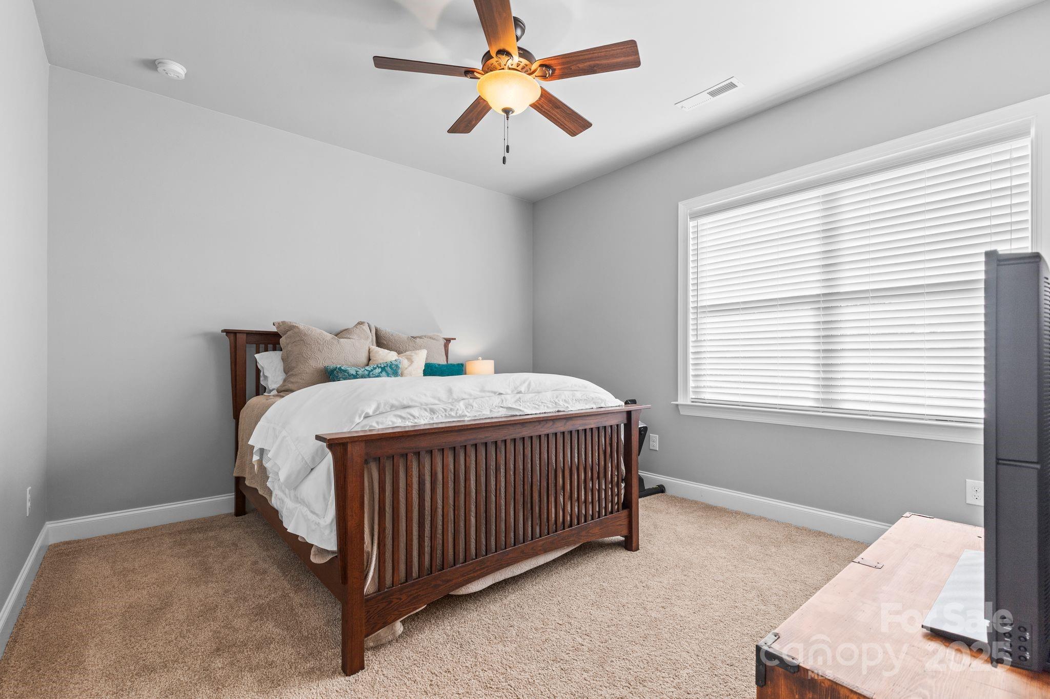 Queensbridge - Residential