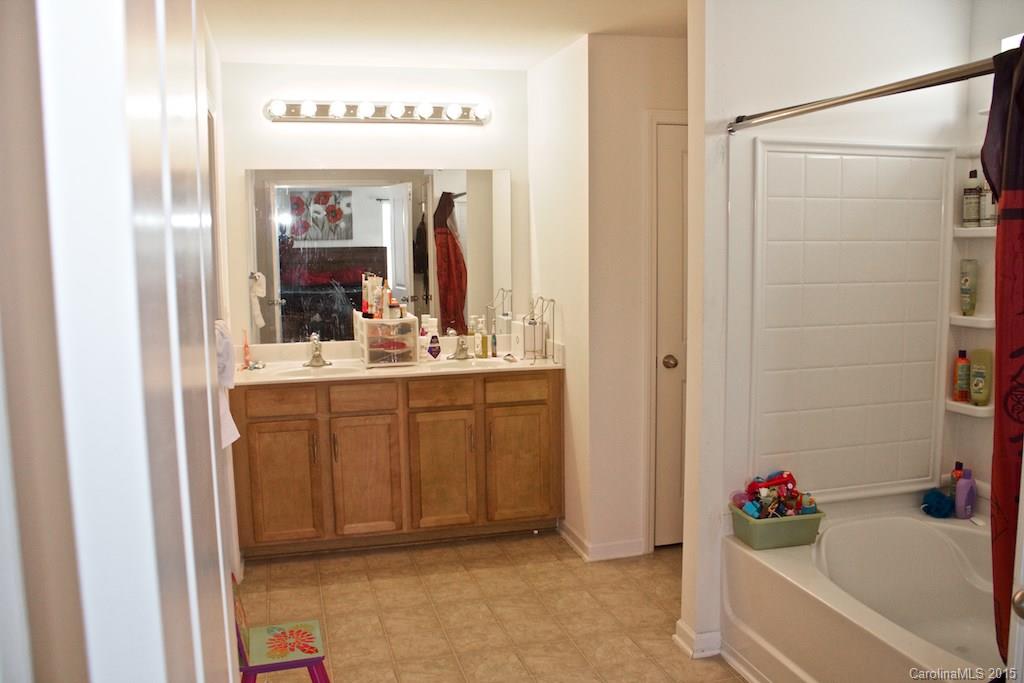 Falcon Ridge - Residential