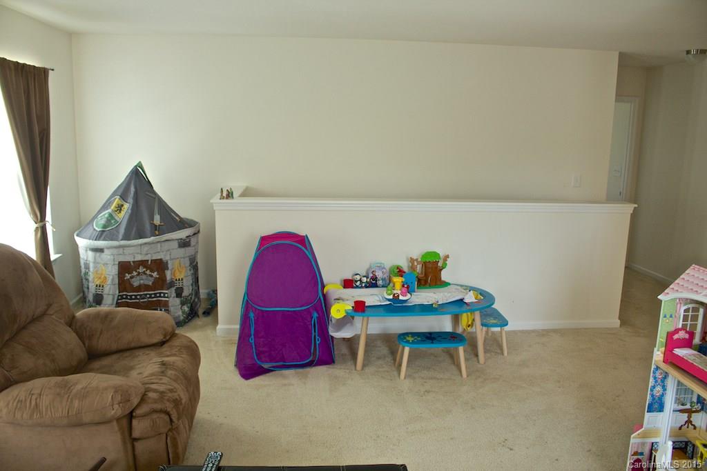 Falcon Ridge - Residential