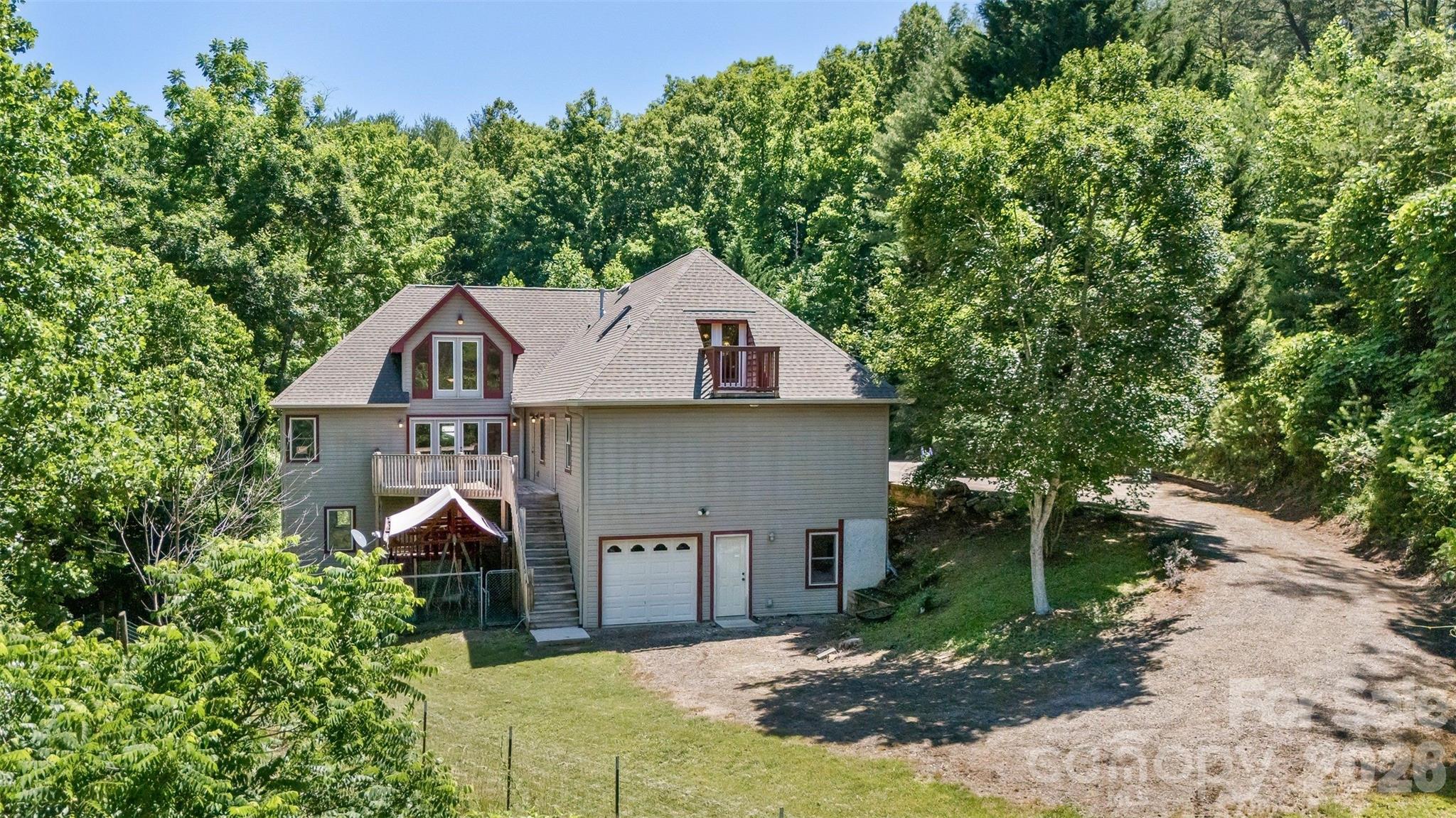 15 Village Green Drive