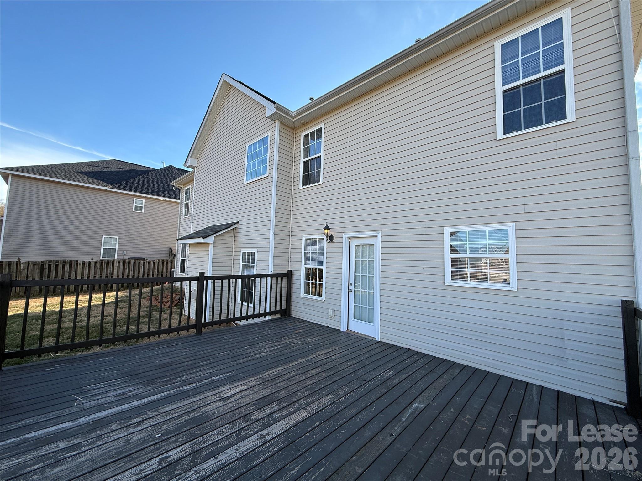 Curtis Pond - Residential Lease