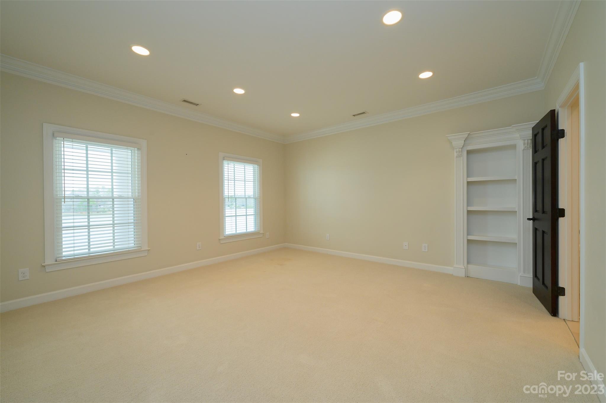 Moores Ferry - Residential