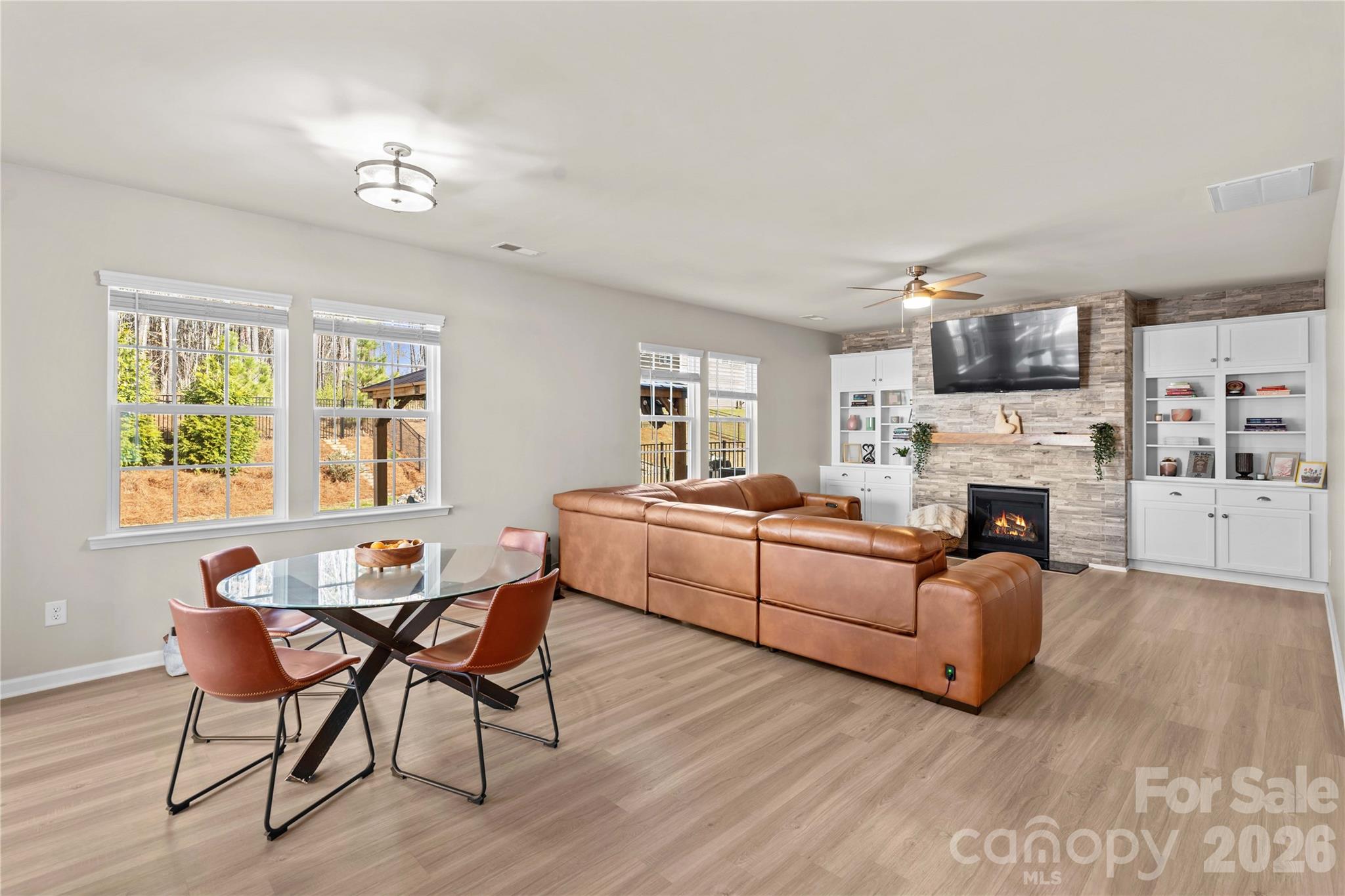 Falls Cove at Lake Norman - Residential