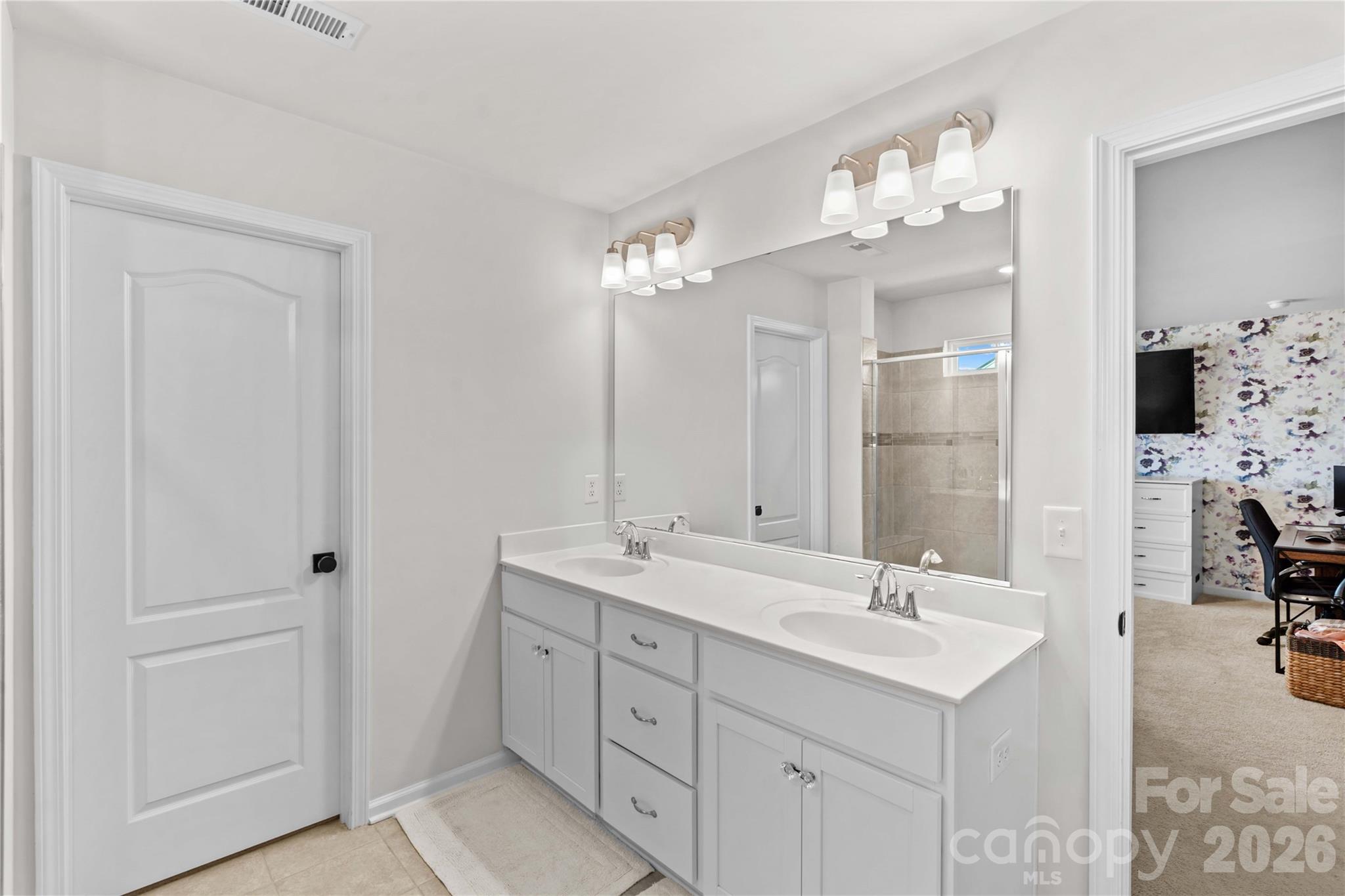 Falls Cove at Lake Norman - Residential