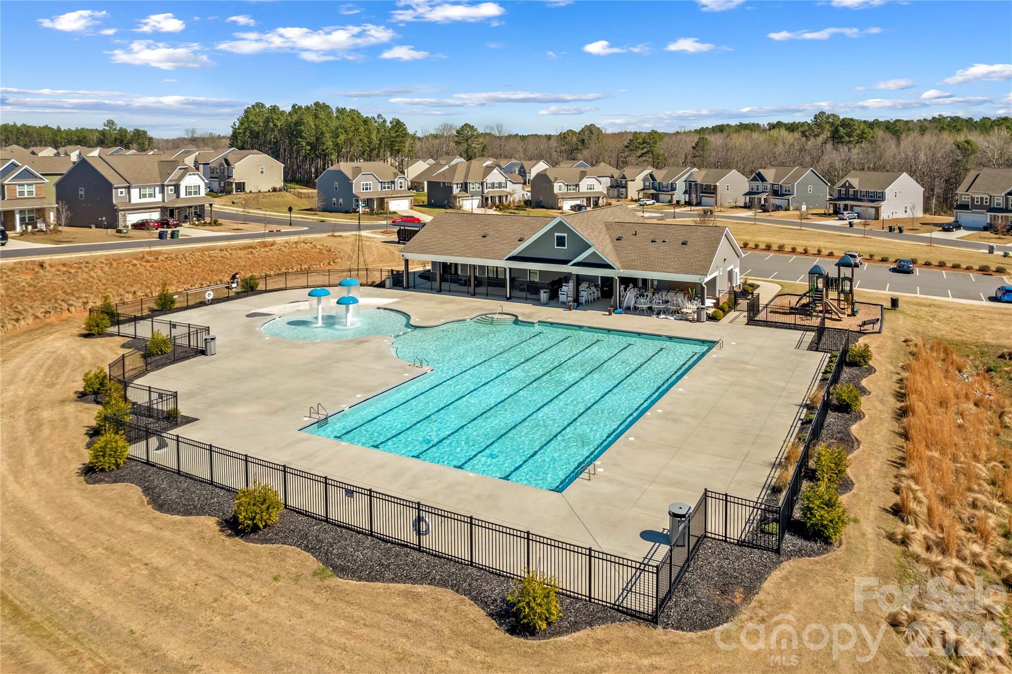 Falls Cove at Lake Norman - Residential