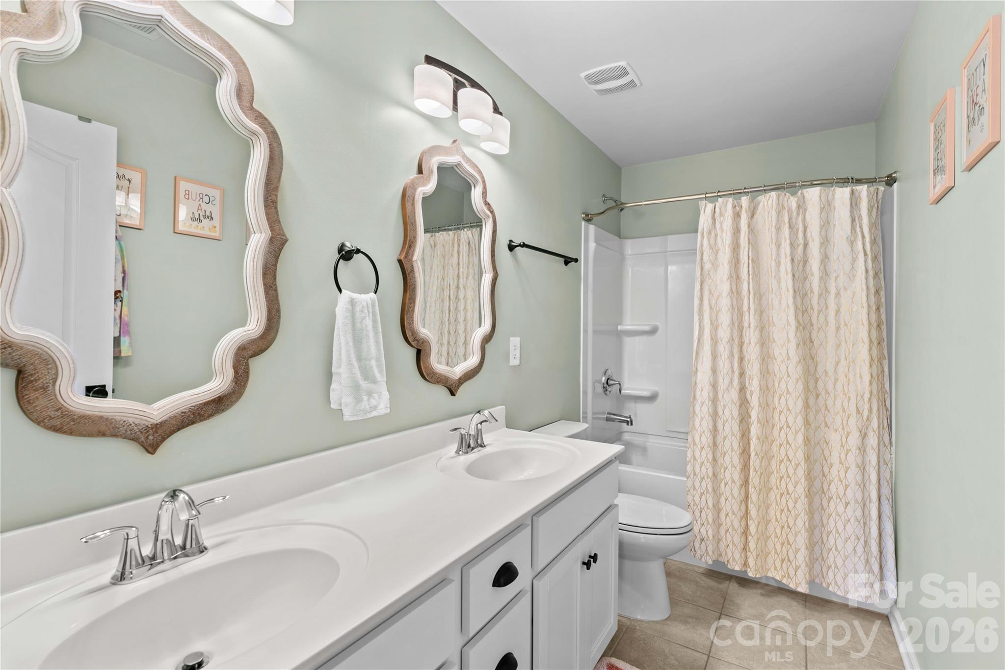 Falls Cove at Lake Norman - Residential