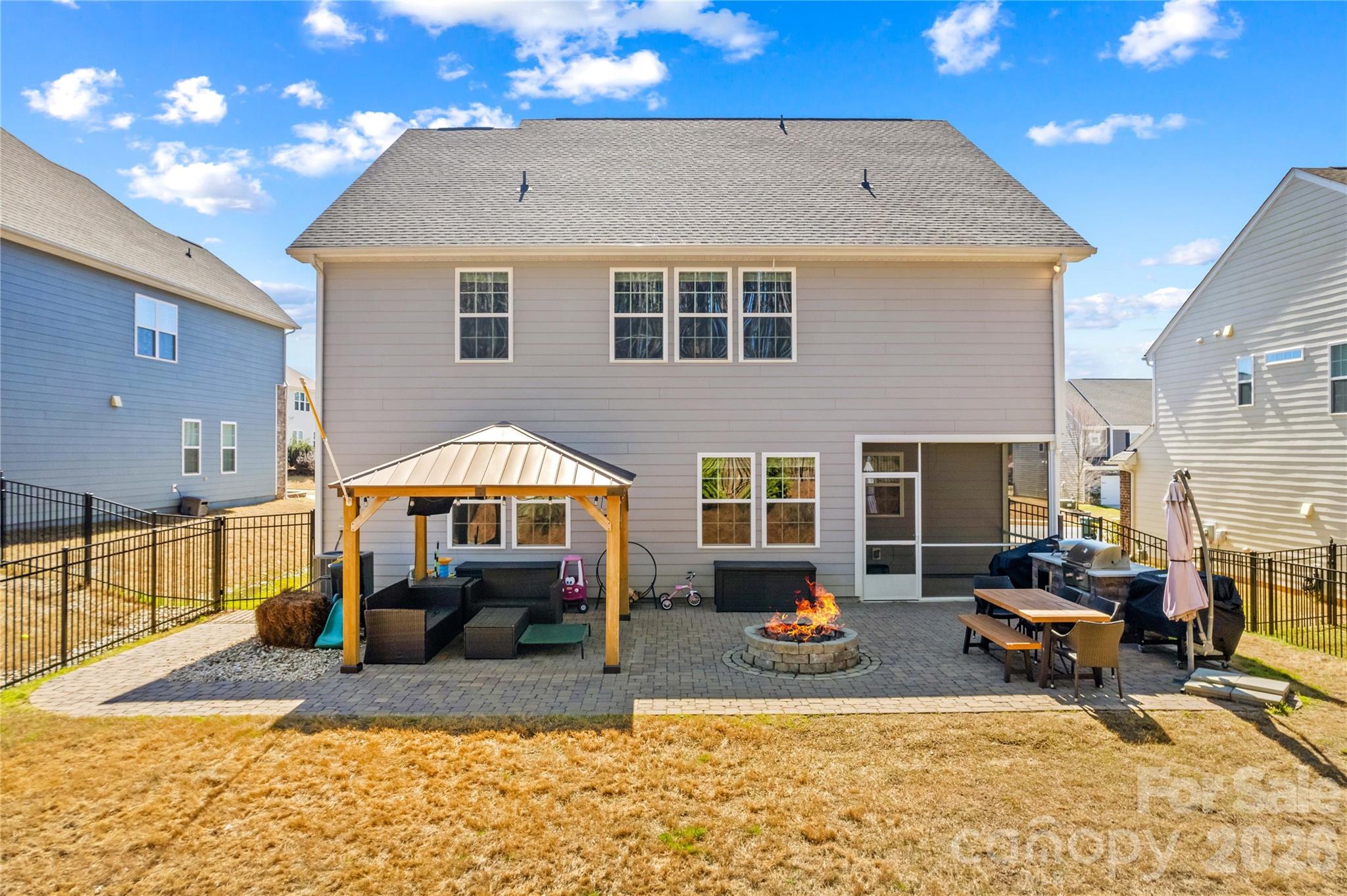 Falls Cove at Lake Norman - Residential